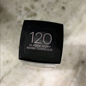 Maybelline Makeup - NIB Maybelline Fit Me Foundation Maybelline Makeup - NIB Maybelline Fit Me Foundation